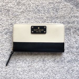 Kate Spade wallet- SOLD